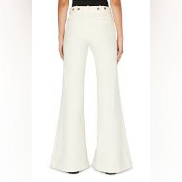 Frame NWT SLIM EXAGGERATED FLARE in Off White Size 12 - Picture 2 of 9